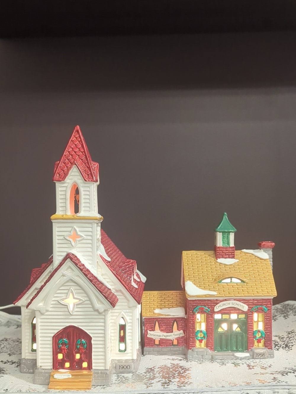 Good Shepherd Chapel & Church School Original Snow Village 5424-0 Ceramic House